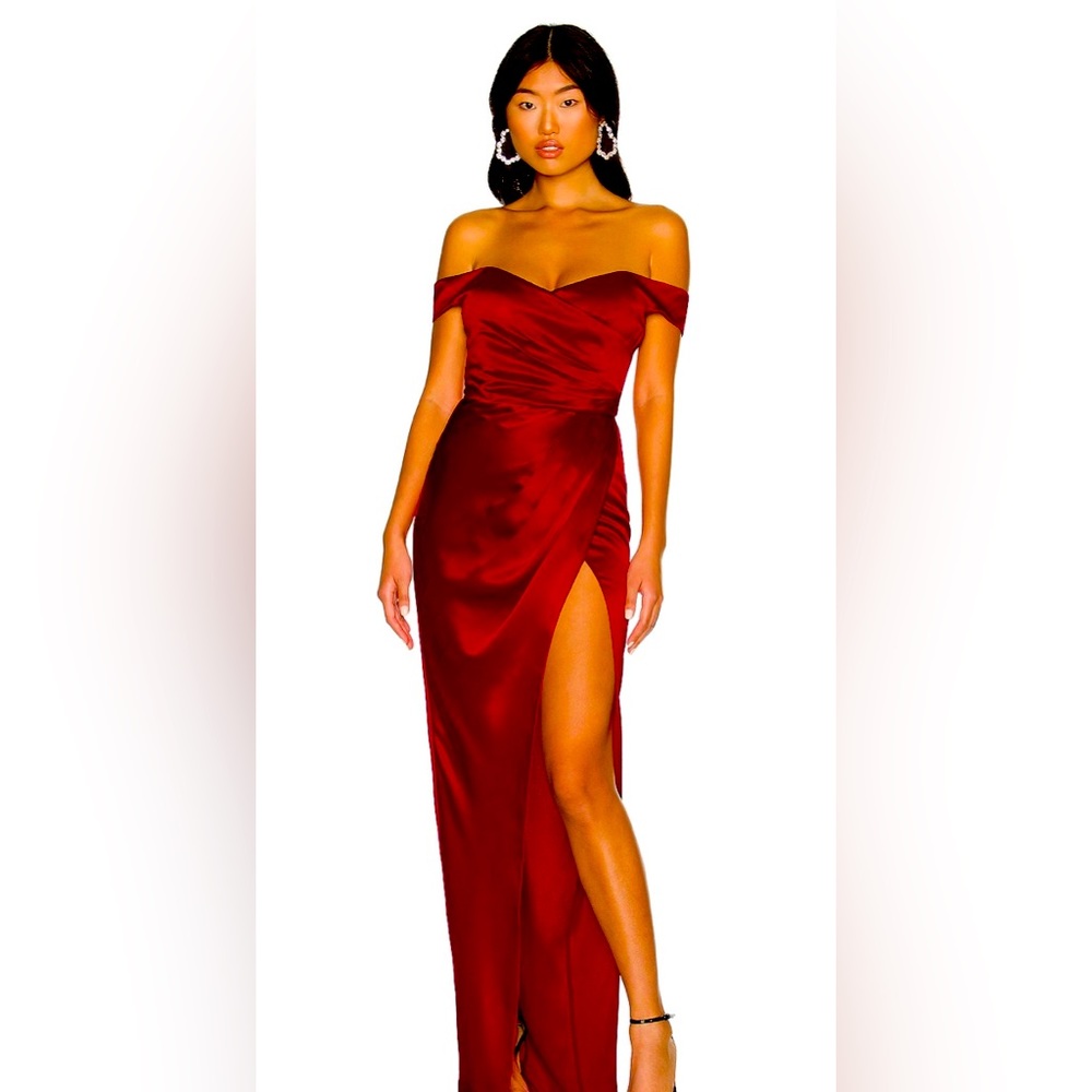 Elegant Off-Shoulder Burgundy Wedding Dress